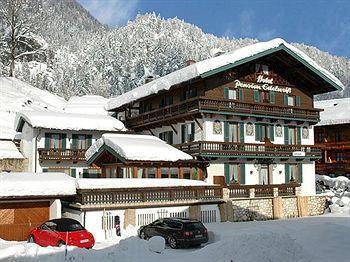 Hotel Edelweiss Garni 3*