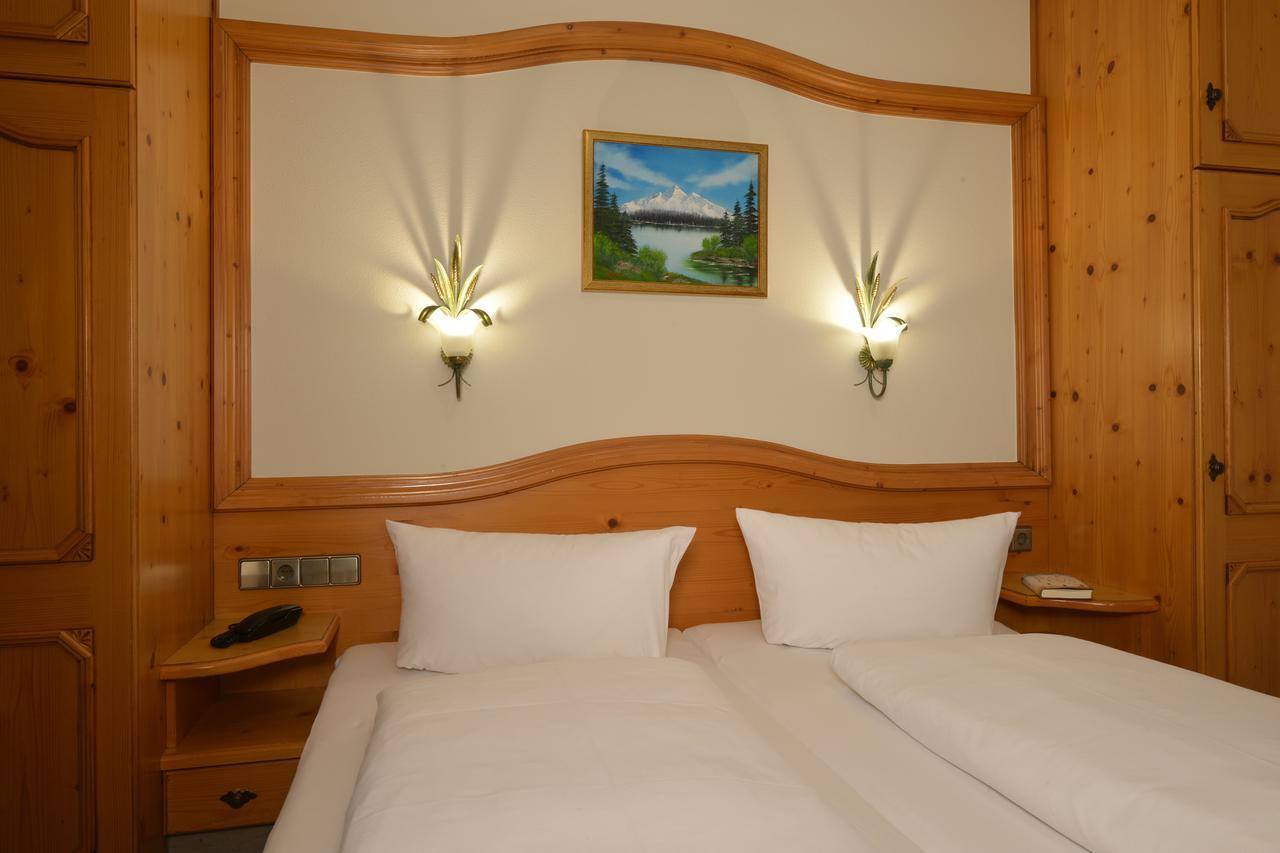 Hotel Edelweiss Garni Reit im Winkl