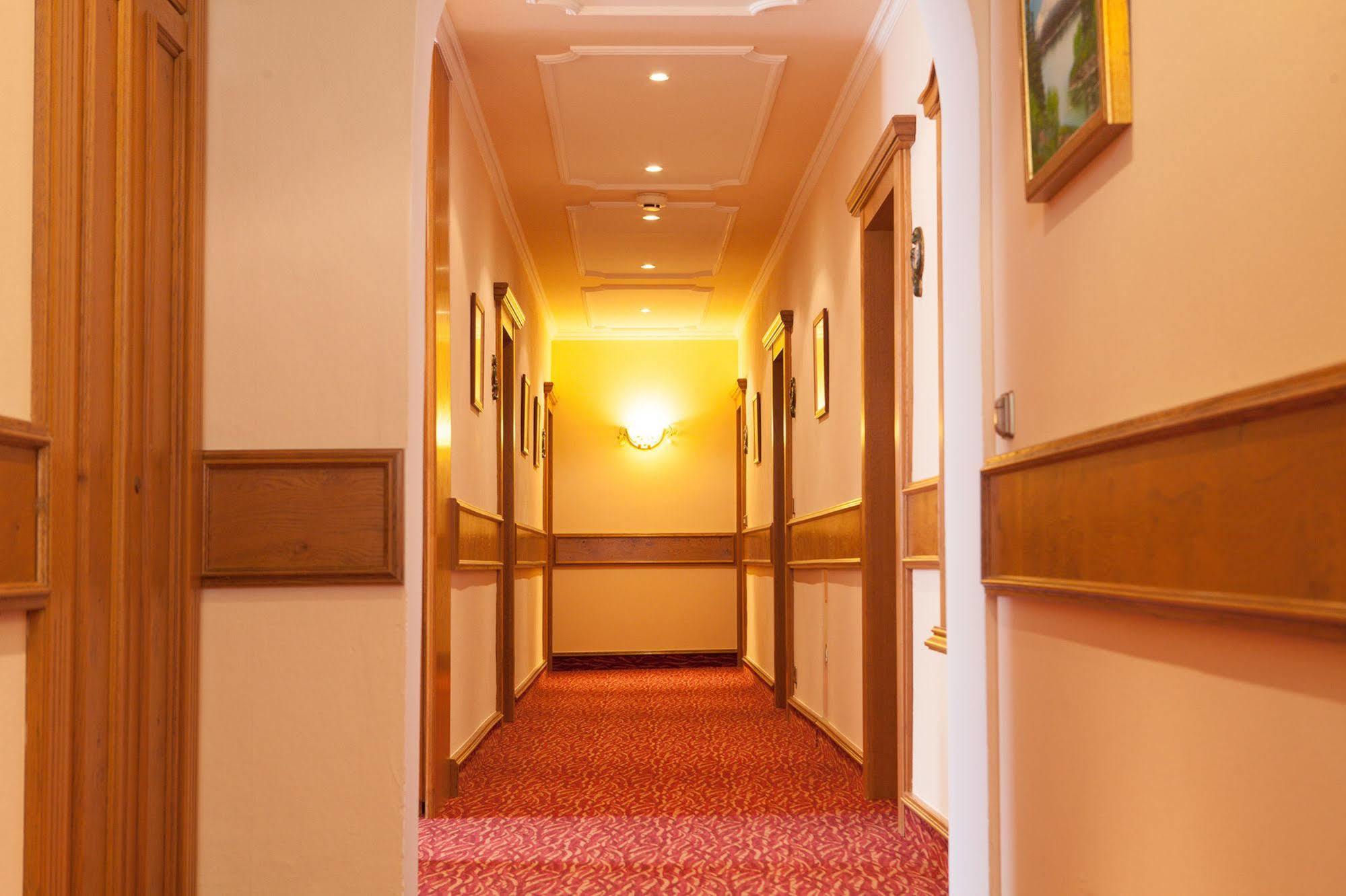 Hotel Edelweiss Garni Reit im Winkl