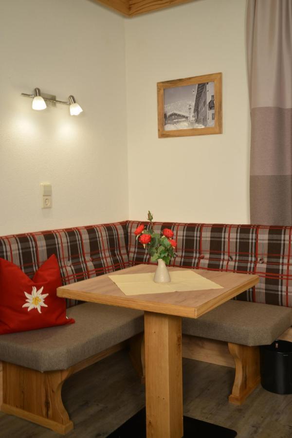 Edelweiss Garni Hotel Reit im Winkl