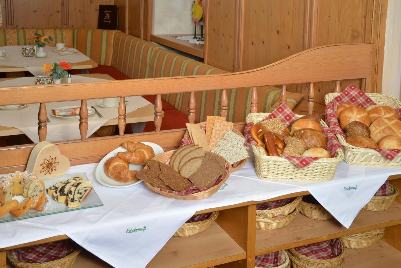 Edelweiss Garni Hotel Reit im Winkl