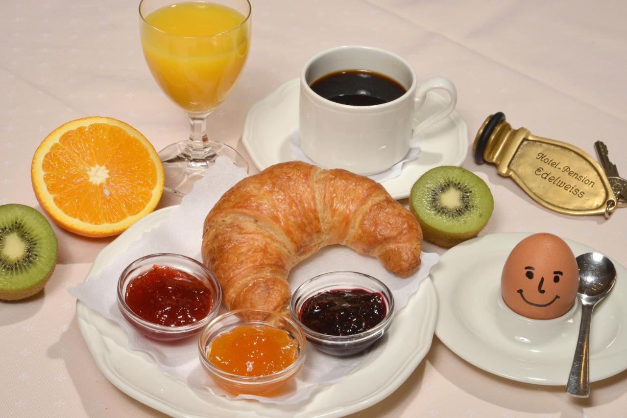 Edelweiss Garni Hotel 3*